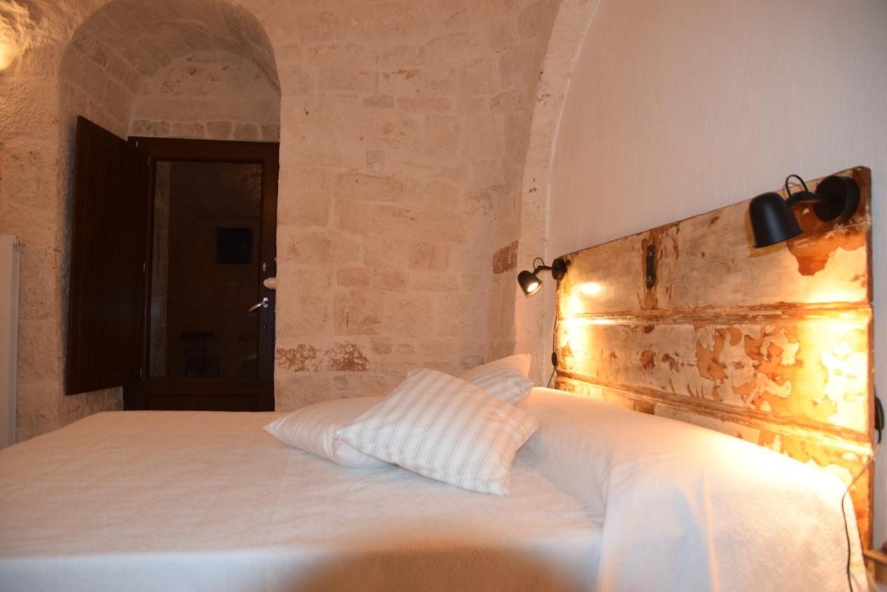 Trulli Don Pietro Guest House กัสเตลลานา กรอตเต ภายนอก รูปภาพ